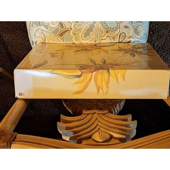 NIB NRFB 1998 SUNFLOWER BARBIE LIMITED EDITION SECOND IN SERIES - Picture 6 of 8